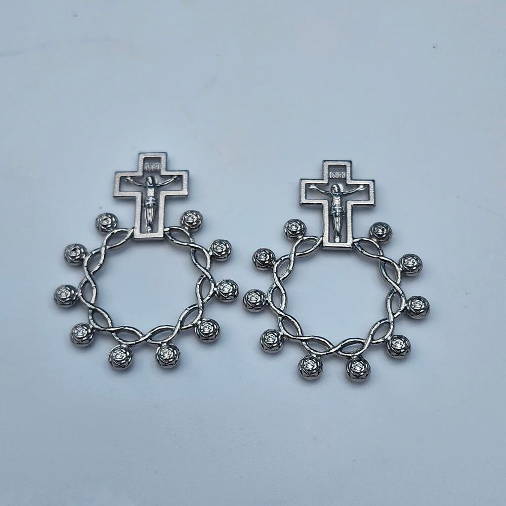 2 Silver Tone Catholic Crucifix Decade Chaplet Finger Rosary Rings INRI Medals